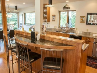 Breakfast Counter with Seating
