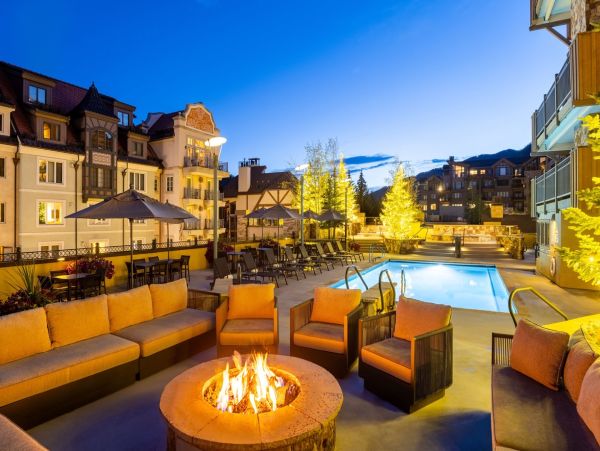 Penthouse Vail Ski Condo Luxury 4 Bedrooms 150 Yards lift