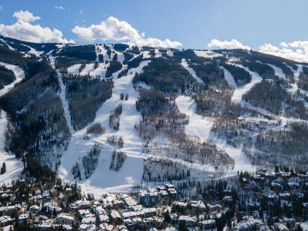 Penthouse Vail Ski Condo Luxury 4 Bedrooms 150 Yards lift