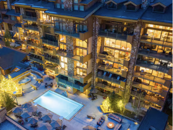 Penthouse Vail Ski Condo Luxury 4 Bedrooms 150 Yards lift