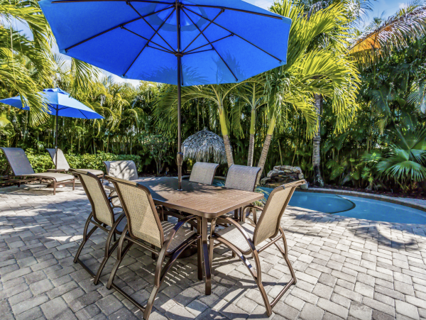 Holmes Beach Vacation Rental Home 3 Bedrooms Sleeps 6 Guests