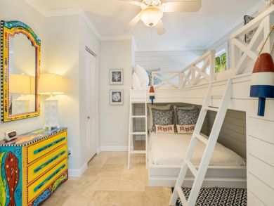 Anna Maria Luxury Canal Front Pool Home Short Walk To Beach