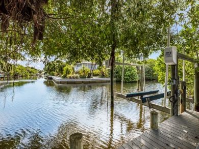 Anna Maria Luxury Canal Front Pool Home Short Walk To Beach