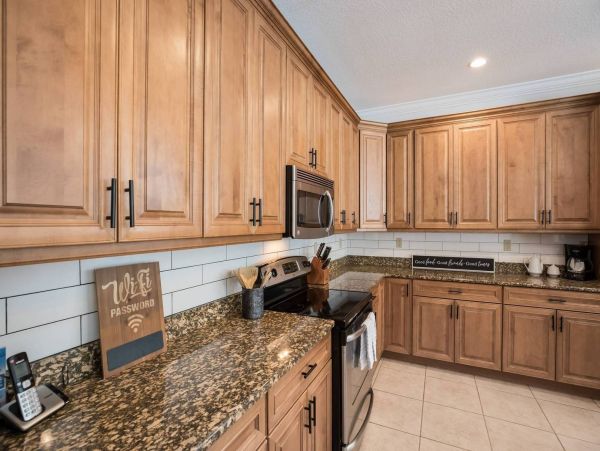 Anna Maria Rental 4 Bedrooms & Pool 3 Houses from Beach