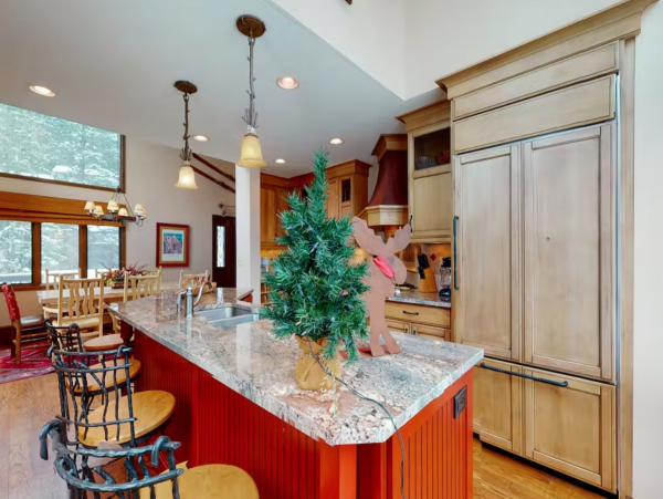 Vail Colorado Four Bedroom Ski Home Rental Sleeps 9