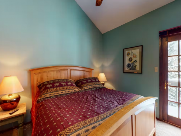 Vail Colorado Four Bedroom Ski Home Rental Sleeps 9