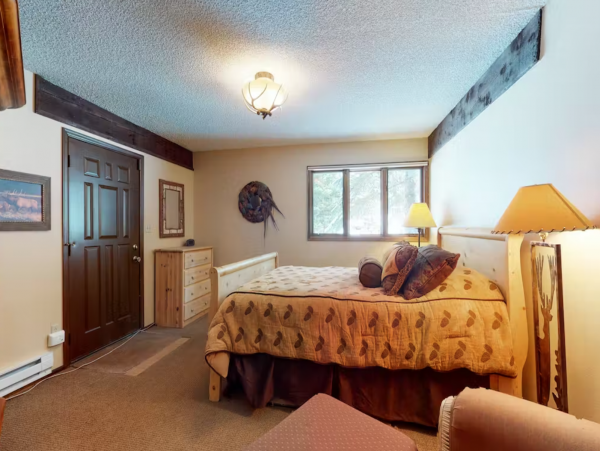 Vail Colorado Four Bedroom Ski Home Rental Sleeps 9