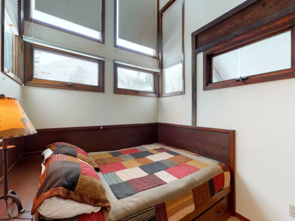 Vail Colorado Four Bedroom Ski Home Rental Sleeps 9