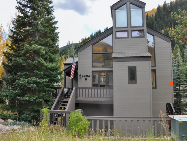 Vail Colorado Four Bedroom Ski Home Rental Sleeps 9