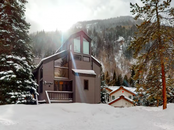 Vail Colorado Four Bedroom Ski Home Rental Sleeps 9