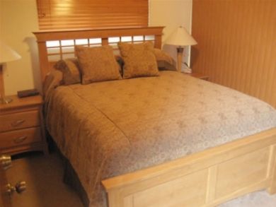 Sample bedroom with king bed