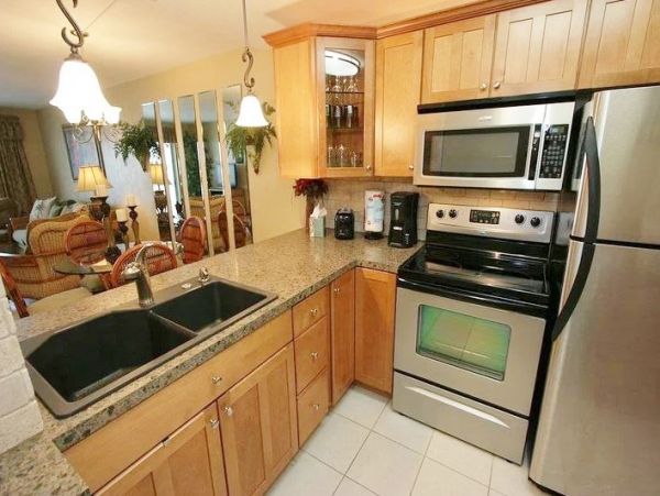 Fort Myers Direct Gulf Front Vacation Condo 2 Bedrooms