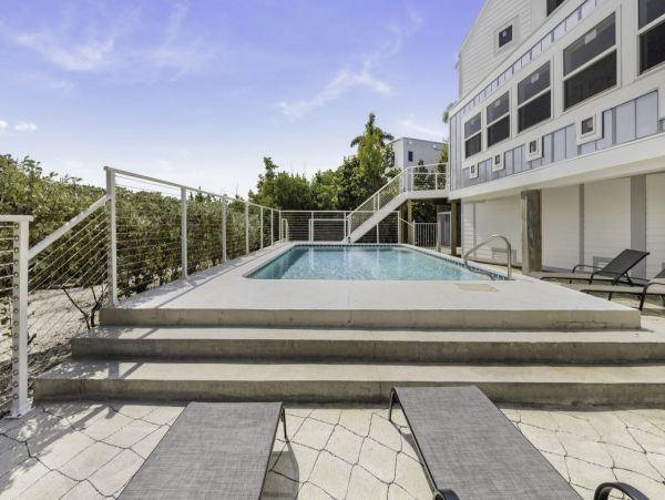South Captiva Waterfront Home Rental 4 Bedroom Private Pool