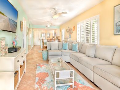 Captiva Gulf Front Vacation Rental Bay to Gulf Community