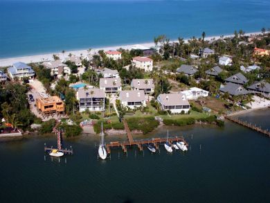 Captiva Gulf Front Vacation Rental Bay to Gulf Community