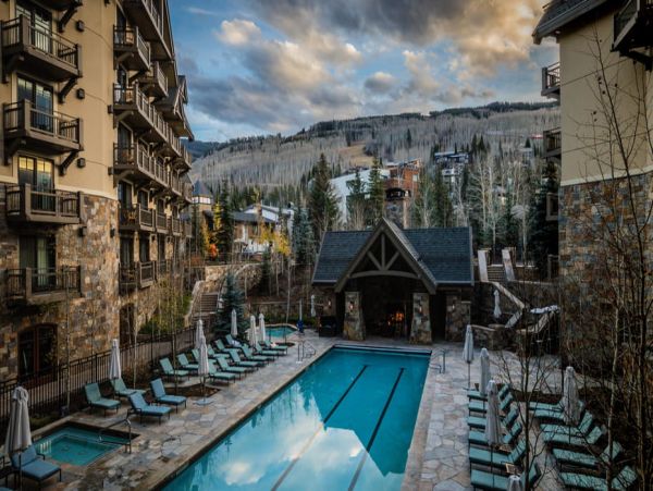 One Bedroom Luxury Condo Sleeps 4 at the Four Seasons Vail