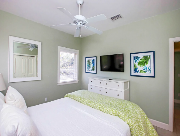 Beachfront Captiva Main Home & Guest House Sleeps 14 Ocean Views