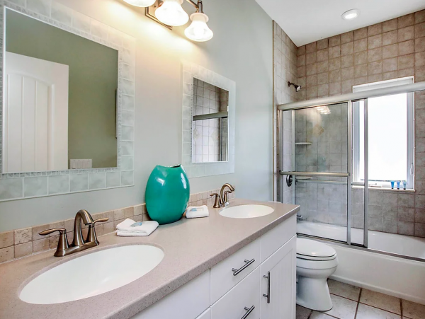 Beachfront Captiva Main Home & Guest House Sleeps 14 Ocean Views