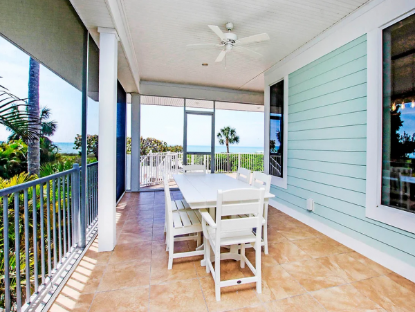 Beachfront Captiva Main Home & Guest House Sleeps 14 Ocean Views