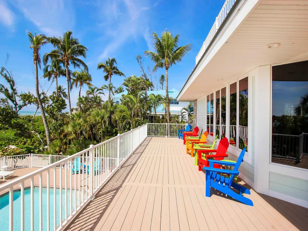 Beachfront Captiva Main Home & Guest House Sleeps 14 Ocean Views