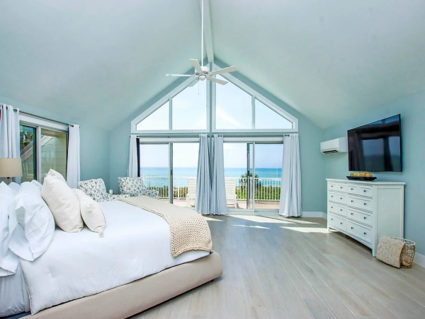 Beachfront Captiva Main Home & Guest House Sleeps 14 Ocean Views