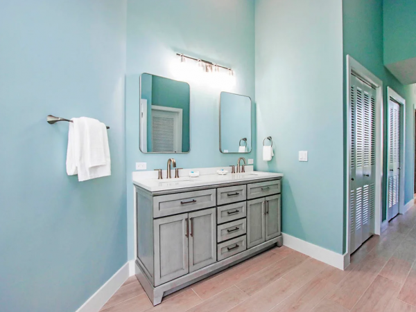 Beachfront Captiva Main Home & Guest House Sleeps 14 Ocean Views