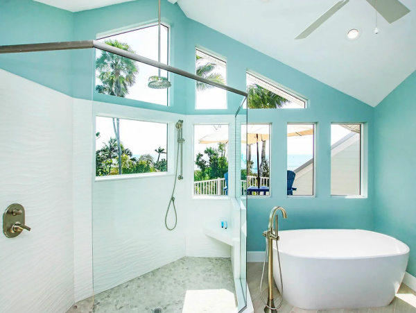 Beachfront Captiva Main Home & Guest House Sleeps 14 Ocean Views