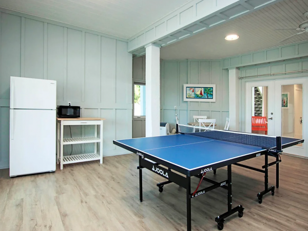 Beachfront Captiva Main Home & Guest House Sleeps 14 Ocean Views