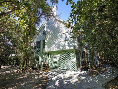Charming Three Bedroom Captiva Vacation Home Sleeps 8 Guests