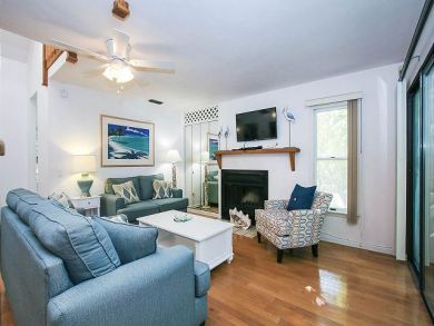 Charming Three Bedroom Captiva Vacation Home Sleeps 8 Guests