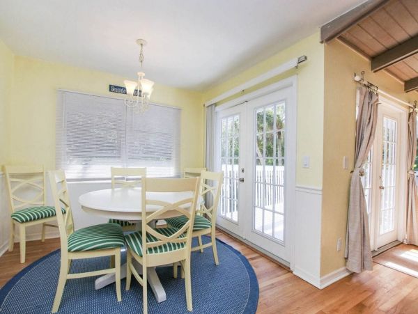 Captiva Home With Private Pool Three Bedroom Sleeps 8