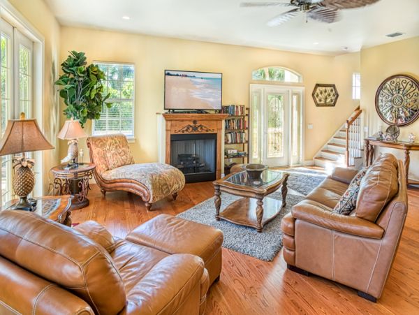 Beautiful Captiva Vacation Home with 4 Bedrooms, Pool & Spa