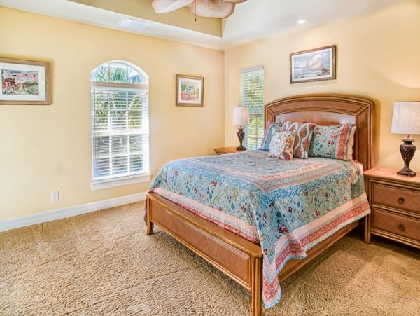 Beautiful Captiva Vacation Home with 4 Bedrooms, Pool & Spa