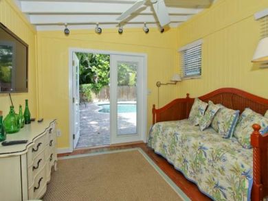 Twin trundle bed in poolside cabana Twin trundle bed in poolside cabana