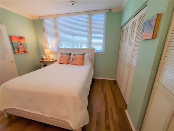 Longboat Key Vacation Rental - Gulf-Front Florida Condo with Pool & Beach Access