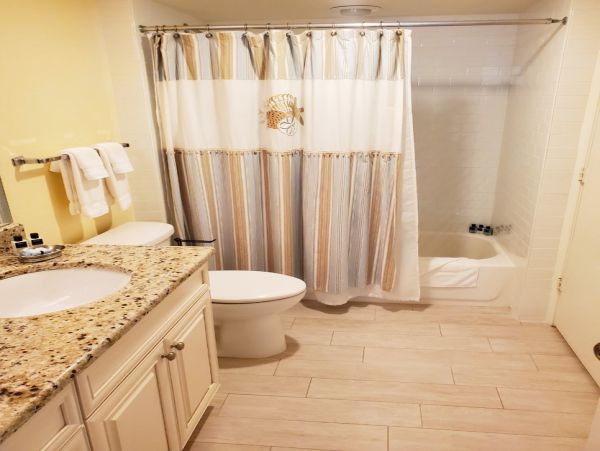 Longboat Key Beachfront Retreat Gulf Views & Resort Amenities
