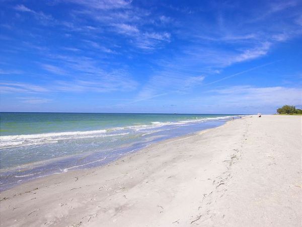 Captiva Beachfront Vacation Rental Home with Pool