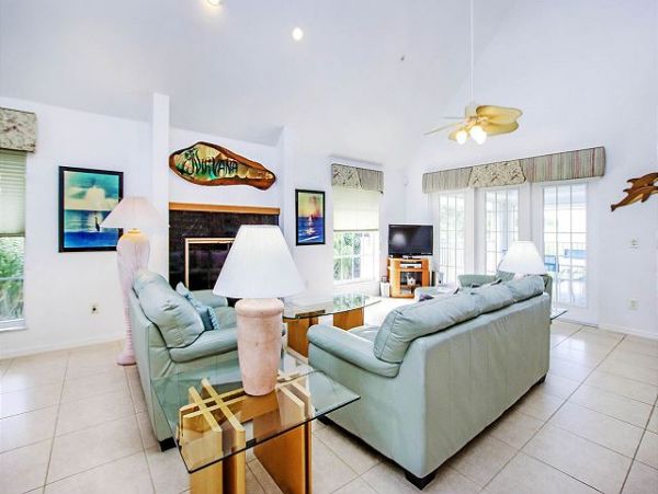 Captiva Beachfront Vacation Rental Home with Pool