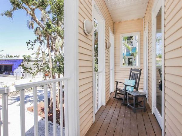 Captiva Pool Vacation Rental Homes, Sleeps 8