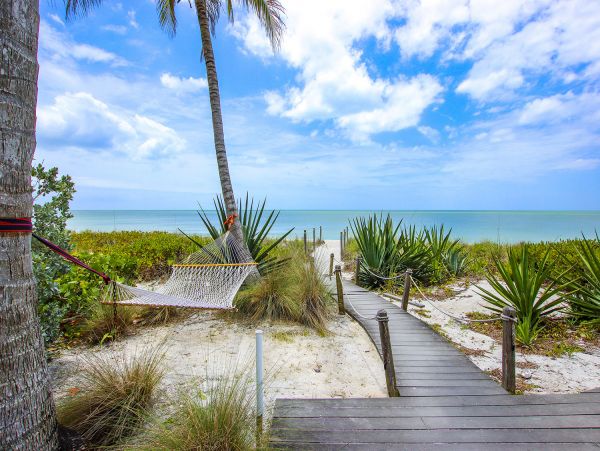 Charming Captiva Beachfront Cottage If You Love the Beach