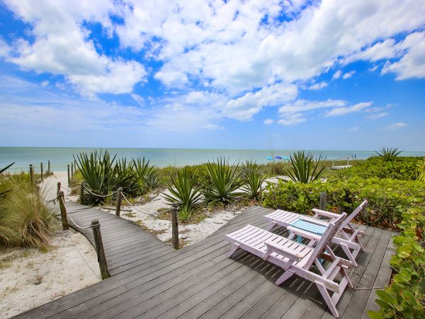 Charming Captiva Beachfront Cottage If You Love the Beach