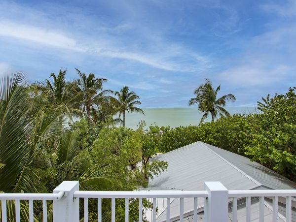 Charming Captiva Beachfront Cottage If You Love the Beach