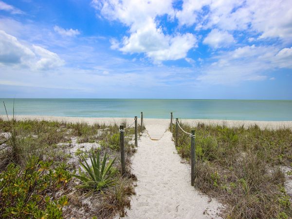 Charming Captiva Beachfront Cottage If You Love the Beach