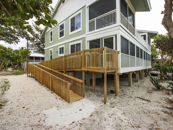 Six Bedroom Captiva Island Beach House For Rent