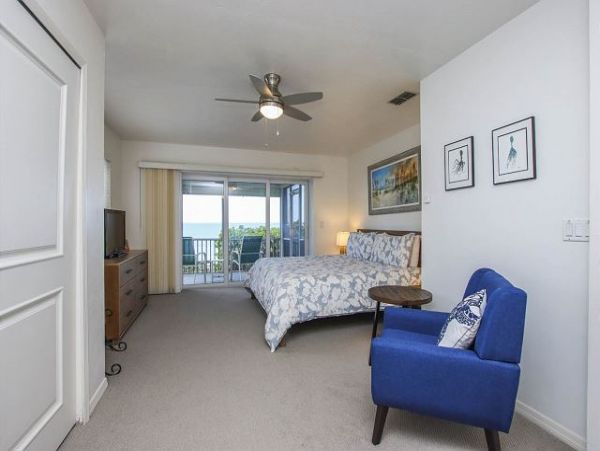 Six Bedroom Captiva Island Beach House For Rent