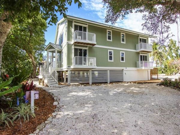Six Bedroom Captiva Island Beach House For Rent