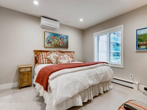 Walk To Ski Lift Vail Lionshead Condo One Bedroom Sleeps 4