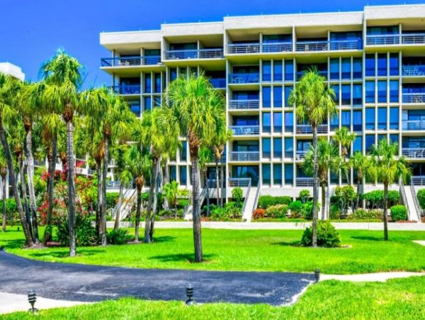 Gulf Front Longboat Key Vacation Condo Three Bedroom