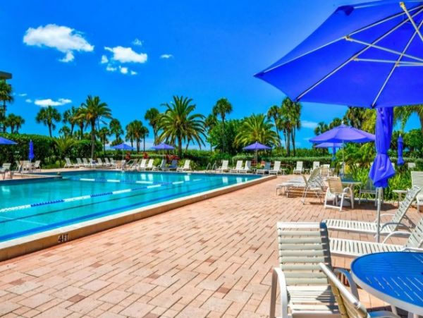 Gulf Front Longboat Key Vacation Condo Three Bedroom