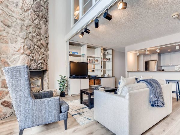 Great Ski Accommodation Walk to Vail Village